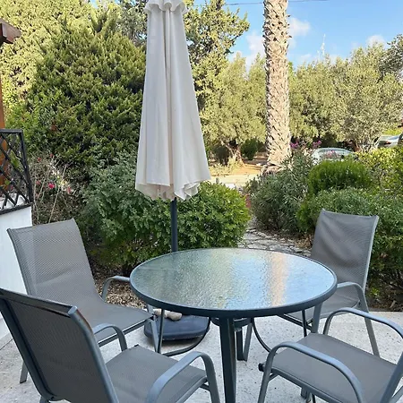 Апартаменты Margarita Gardens-maisonette *