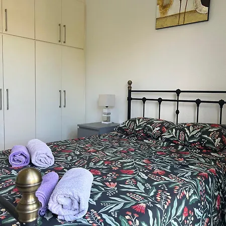 Margarita Gardens-maisonette *